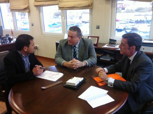El consejero de Fomento se reúne el patrón mayor de la Cofradía de Pescadores de Cartagena - 1, Foto 1