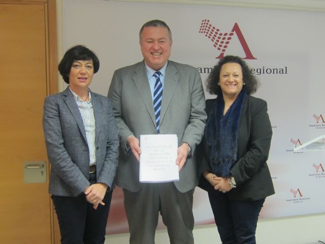 Francisco Bernabé destaca de la nueva Ley del Suelo la armonía entre urbanismo y medio ambiente - 2, Foto 2