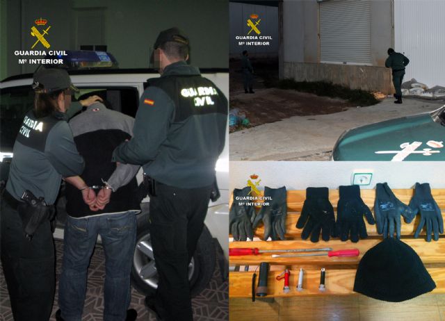 La Guardia Civil detiene in fraganti a dos personas mientras robaban en una empresa de Murcia - 4, Foto 4