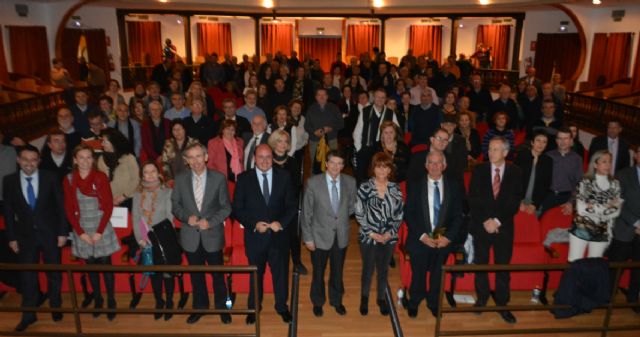 Acto de homenaje a los docentes que se retiran del servicio activo - 1, Foto 1
