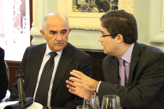 El presidente Garre subraya la importancia de trasladar la recuperación económica a las familias murcianas - 2, Foto 2