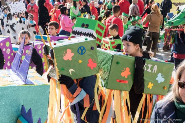 Las aulas se toman el día libre para celebrar el Carnaval Escolar - 1, Foto 1
