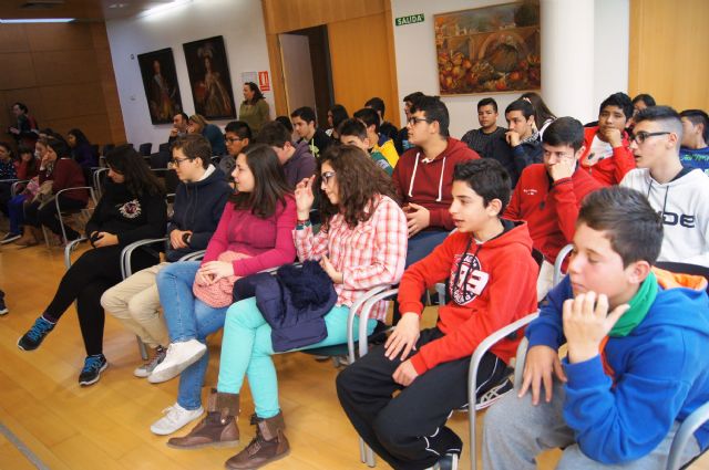 Students from 3rd of ESO College "Reina Sofa" held a youth full, Foto 8