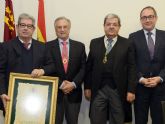 Grupo Fuertes, primer Acadmico Protector de la Academia de Veterinaria de la Regin de Murcia