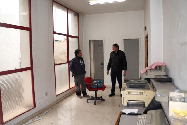 El Ayuntamiento de Ceutí comienza la rehabilitación del Juzgado de Paz para albergar un vivero de empresas - 3, Foto 3