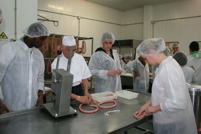 Un grupo de jóvenes holandeses realiza en el CIFEA de Molina de Segura un curso de formación agroalimentaria - 2, Foto 2