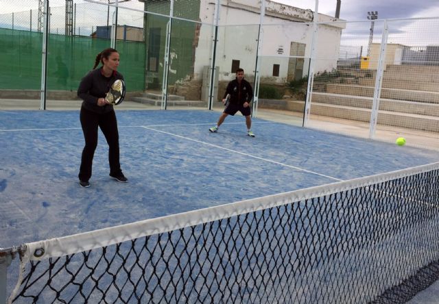 Manolo Fernández y Carol Nadal, campeones del II Mini Torneo Mixto de Pádel San Valentín torreño - 4, Foto 4