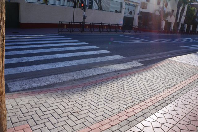 El Ayuntamiento de Las Torres de Cotillas invierte más de 55.000 euros en mejora de parques, calles y vados peatonales - 2, Foto 2
