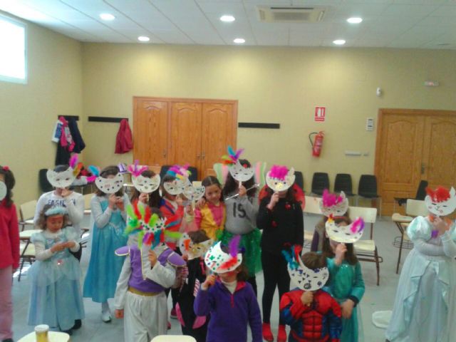 El inglés y el Carnaval centran el inicio de los talleres de febrero de la asociación Alábega de Ceutí - 4, Foto 4