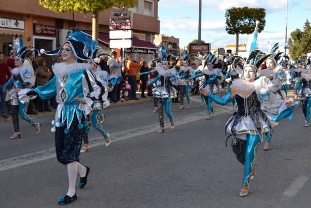 Cientos de personas participan en el desfile de Carnaval de San Pedro del Pinatar - 2, Foto 2