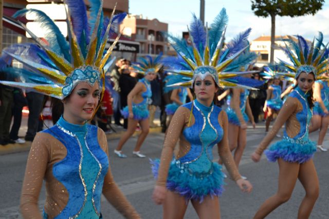 Cientos de personas participan en el desfile de Carnaval de San Pedro del Pinatar - 3, Foto 3