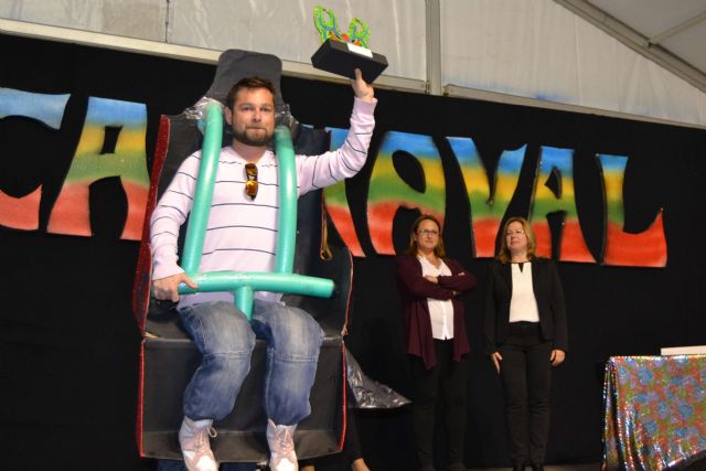 Cientos de personas participan en el desfile de Carnaval de San Pedro del Pinatar - 4, Foto 4