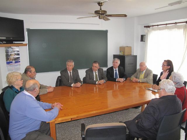 Responsables del IMAS visitaron al Centro de Personas Mayores Cartagena I - 2, Foto 2