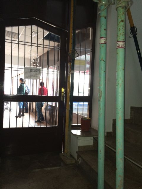 El PSOE exige el traslado urgente de los servicios municipales del Palacio de Villaescusa hasta que éste no sea rehabilitado - 4, Foto 4