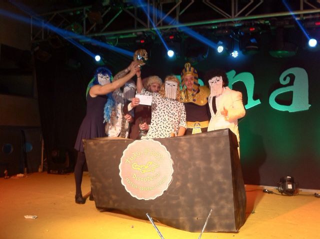 'Los de la Toki Eden' se alzan con el Mascarón de Oro 2015 del Carnaval de Cehegín - 2, Foto 2