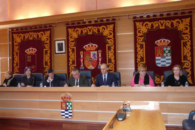 Molina de Segura acoge la presentación del Ciclo de Conferencias 2015 del Consejo Escolar de la Región de Murcia - 1, Foto 1