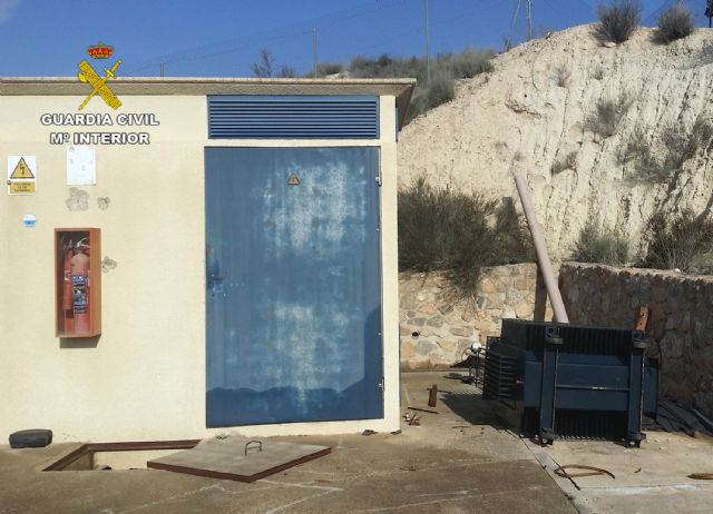 La Guardia Civil desmantela un grupo delictivo dedicado al robo de cable de cobre y transformadores - 4, Foto 4