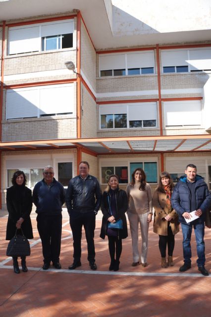 La directora general de Centros Educativos visita el colegio San Roque de Ceutí tras sus reformas, valoradas en casi 100.000 euros - 2, Foto 2