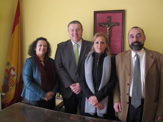 El Colegio de Procuradores de Lorca participará en el pacto contra los desahucios - 1, Foto 1