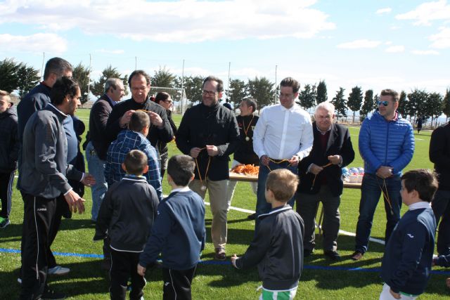 El Alcalde inaugura en Corvera el 33 campo de fútbol municipal dotado de césped artificial - 2, Foto 2