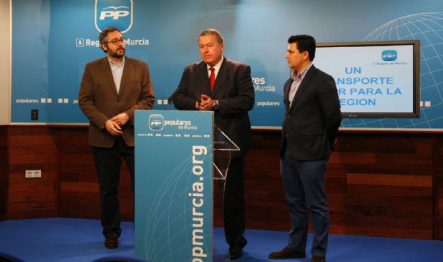 Francisco Bernabé: La nueva Ley de Transporte permitirá a los ciudadanos disponer de este servicio siempre que lo necesiten - 2, Foto 2