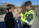 La Guardia Civil detiene a una veintena de personas por delito contra la seguridad vial en la Regin