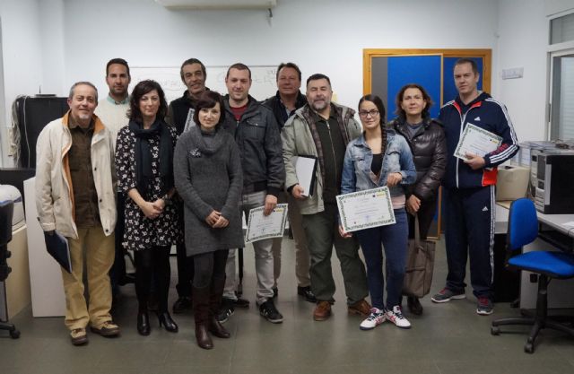 Los alumnos del curso de branding personal impartido en Ceutí reciben sus diplomas - 1, Foto 1