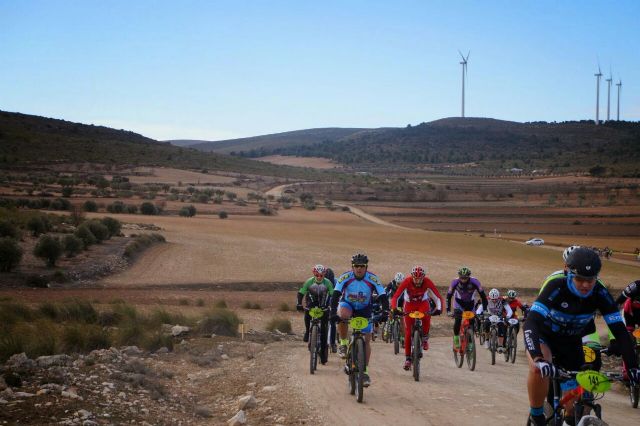 Another intense weekend of racing mtb and road to Santa Eulalia CC, Foto 3