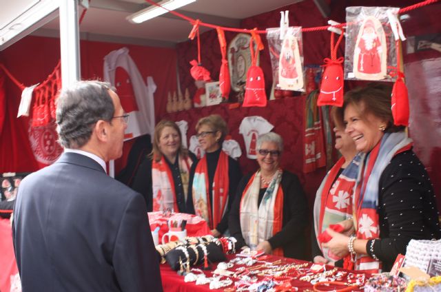 Cámara destaca el trabajo de los voluntarios en una sociedad solidaria como la murciana - 4, Foto 4