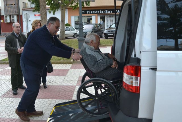 San Pedro del Pinatar cuenta con un taxi adaptado para el transporte de personas con minusvalía - 3, Foto 3