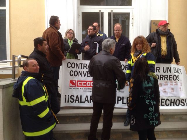 La plantilla de Correos de Cieza y Caravaca secunda masivamente el paro de 2 horas contra los recortes - 2, Foto 2