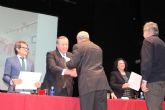 El alcalde de Mazarr�n recoge el premio a la calidad en la edificaci�n de las Casas Consistoriales