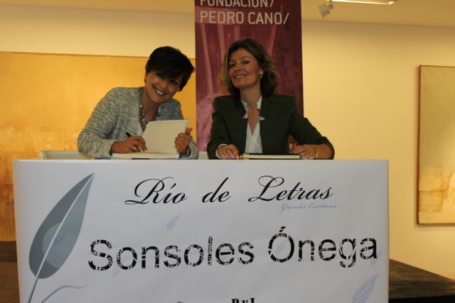 Sonsoles Ónega presenta en Blanca su último libro 'Nosotras que lo quisimos todo' - 1, Foto 1