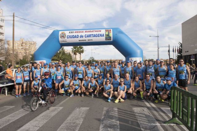 La Media Marathon de Cartagena batió récord con mil seiscientos atletas a pie de calle - 3, Foto 3