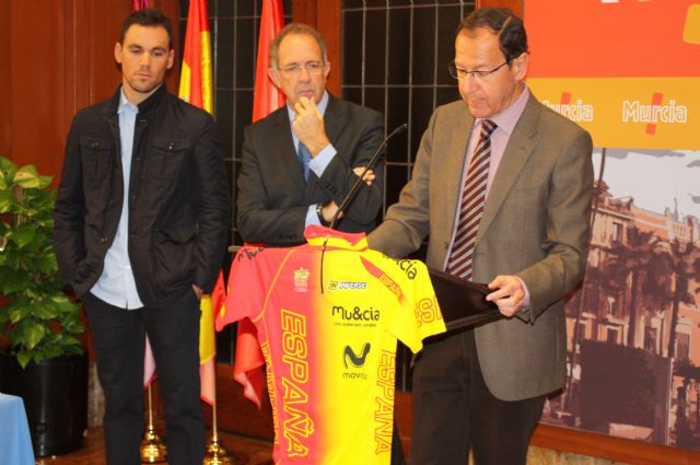 Los mejores ciclistas españoles continuarán promocionando a Murcia en las competiciones - 3, Foto 3