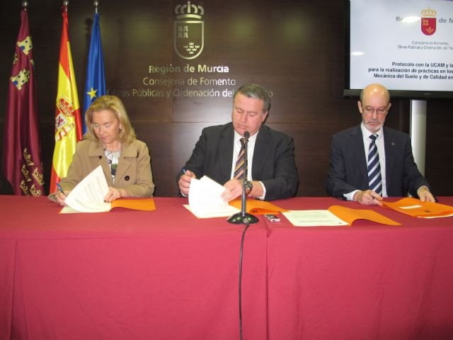 Los alumnos de la UPCT y la Ucam realizarán prácticas en los laboratorios de la Consejería de Fomento - 1, Foto 1