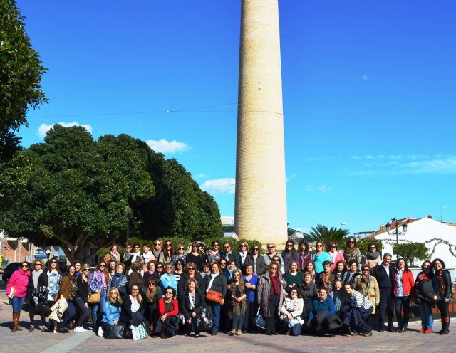 Alguazas comienza la celebración del Día de la Mujer con un viaje femenino a Córdoba - 1, Foto 1