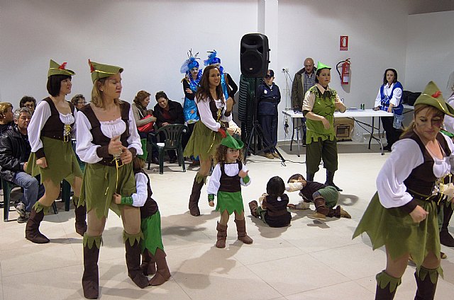 El Paretn Cantareros estrena su Sala Polivalente con la fiesta de Carnaval del Colegio 