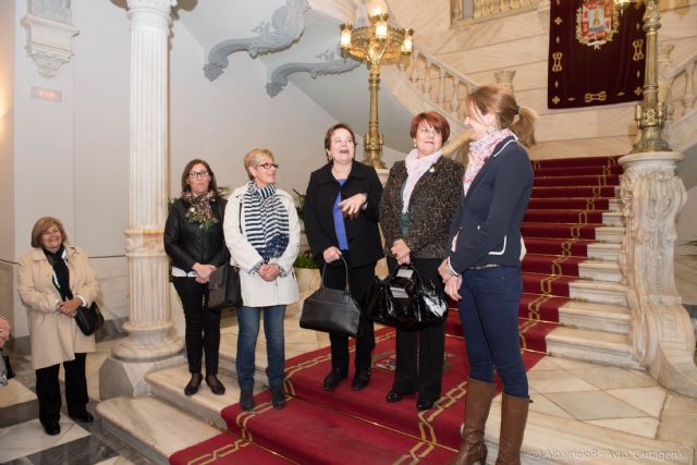 Mujeres de Archena visitan la ciudad portuaria - 4, Foto 4
