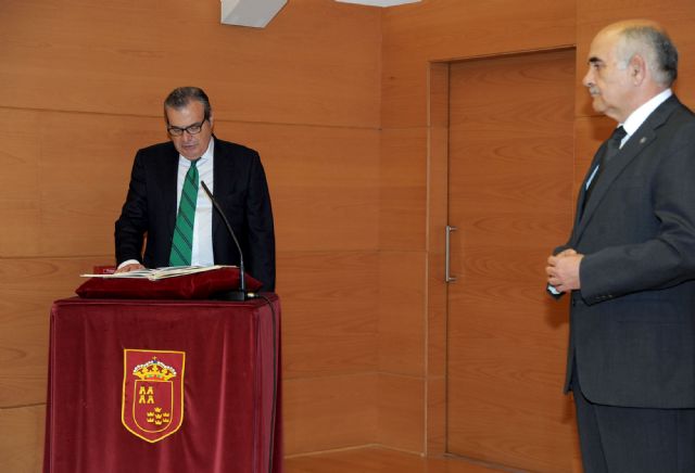 El presidente Garre pide a los nuevos consejeros compromiso, dedicación y proximidad con los murcianos - 2, Foto 2