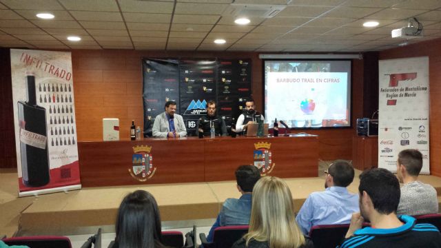 Más de 500 bandoleros deportistas recorrerán de nuevo la Sierra del Carche en la II Barbudo Trail que acoge Jumilla - 1, Foto 1