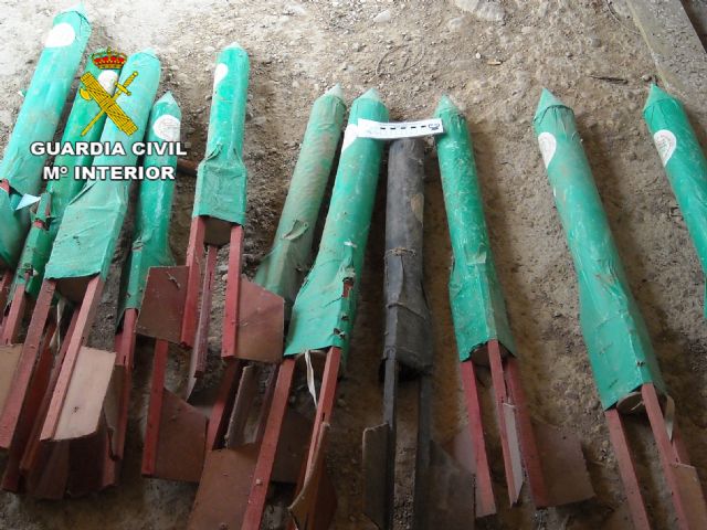 La Guardia Civil desactiva once cohetes granífugos en Albacete - 1, Foto 1