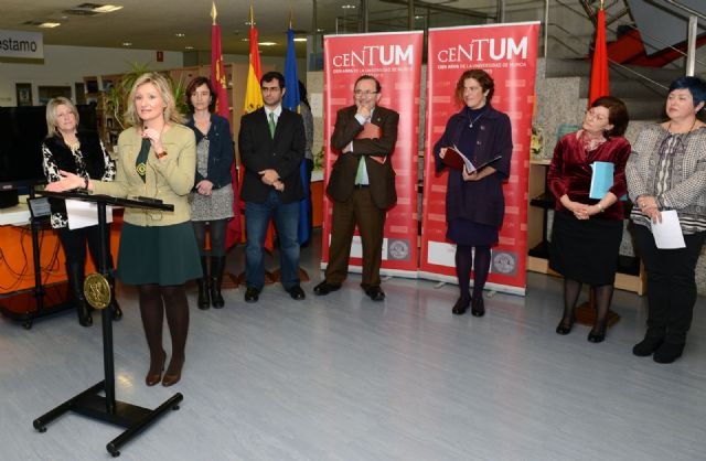La Comunidad promueve una lectura en clave femenina de la Universidad de Murcia - 1, Foto 1