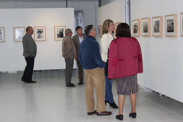 Homenaje a Sacris en la exposición de fotografía 'Cano: Figura entre Maestros' - 1, Foto 1
