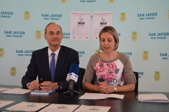 San Javier acoge un ciclo de conferencias del Consejo Escolar regional sobre la implicación de los padres en la educación escolar - 1, Foto 1