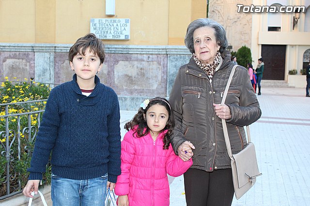 Los vecinos de Totana muestran su devocin al Cristo de Medinaceli - 1