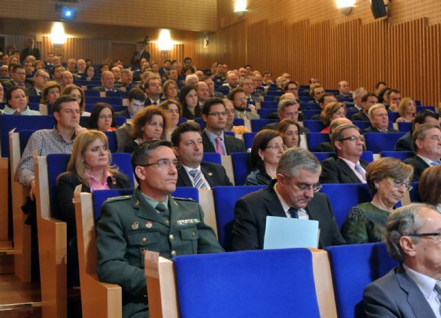 Un Oficial de la Guardia Civil de Murcia recibe el premio nacional de prevención de riesgos laborales ´PREVER 2014´ - 4, Foto 4