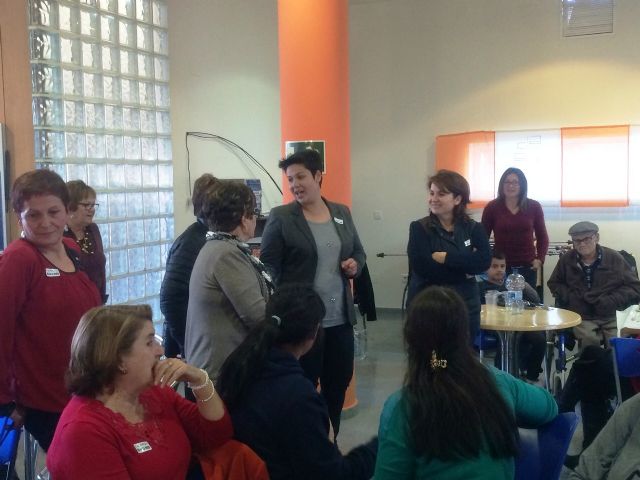 Autoridades municipales acompañan a la Asociación de Amos y Amas de Casa Igual-Dá en el Concurso de Postres, Foto 6