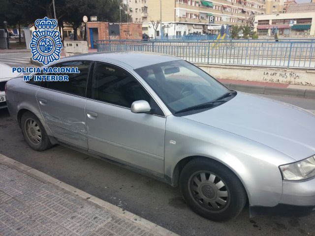 Detenido tras evadirse de un control policial en vía pública - 1, Foto 1