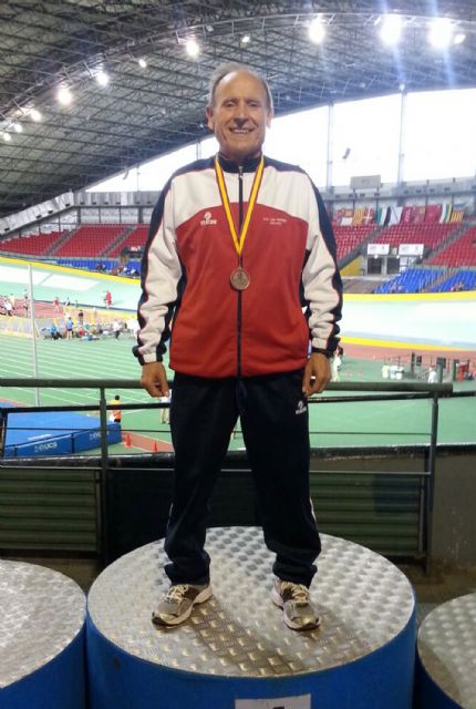 El atleta torreño Ángel Salinas, plata y bronce en el Campeonato de España de veteranos - 2, Foto 2